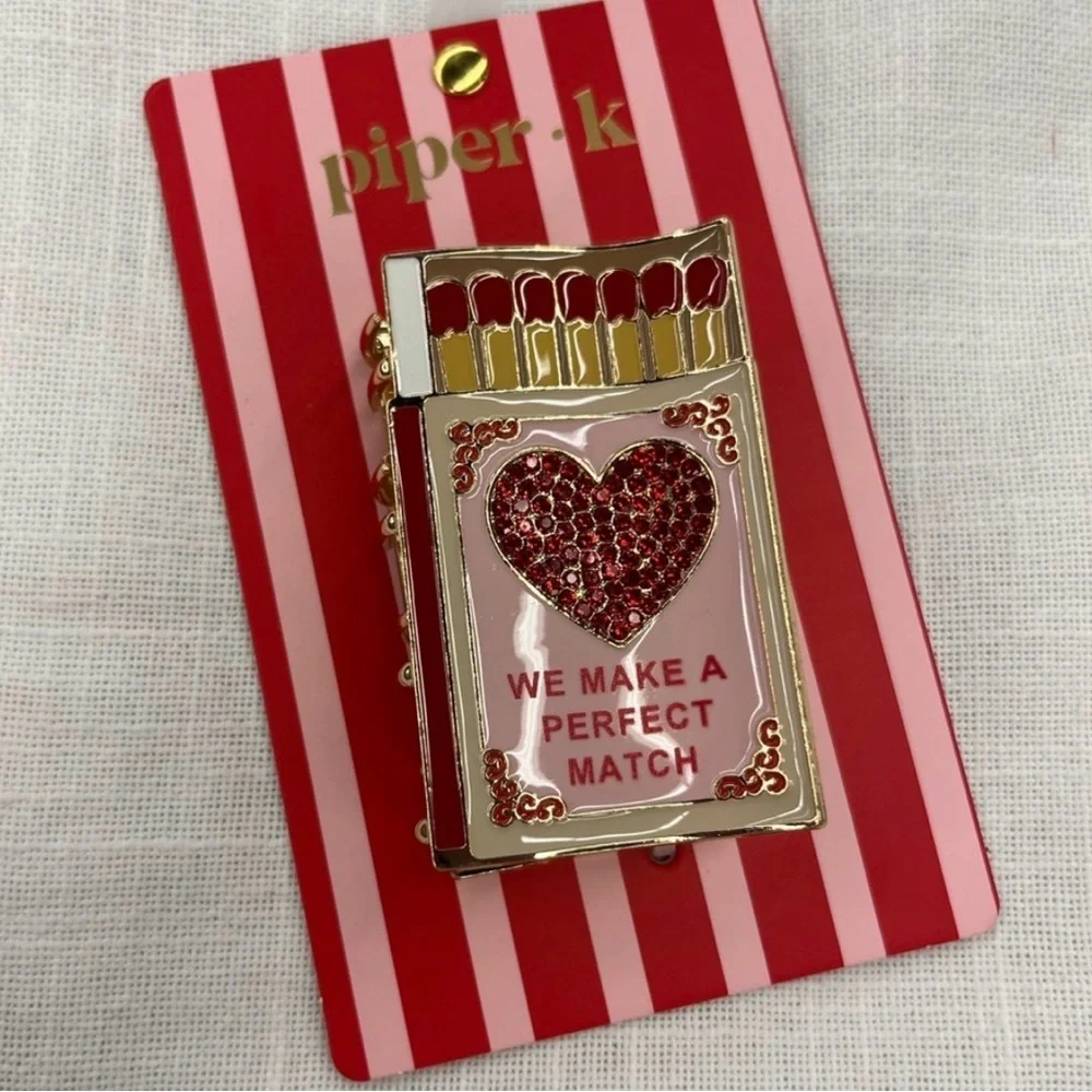 NWT Piper K Valentine Claw Clip “We Make a Perfect Match”